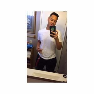 Meet your Posher, Nicolas